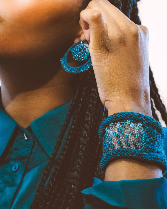 Window Cuff Knitting Kit